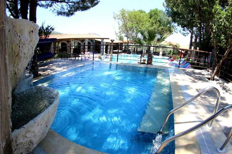 Atillas Getaway 4*